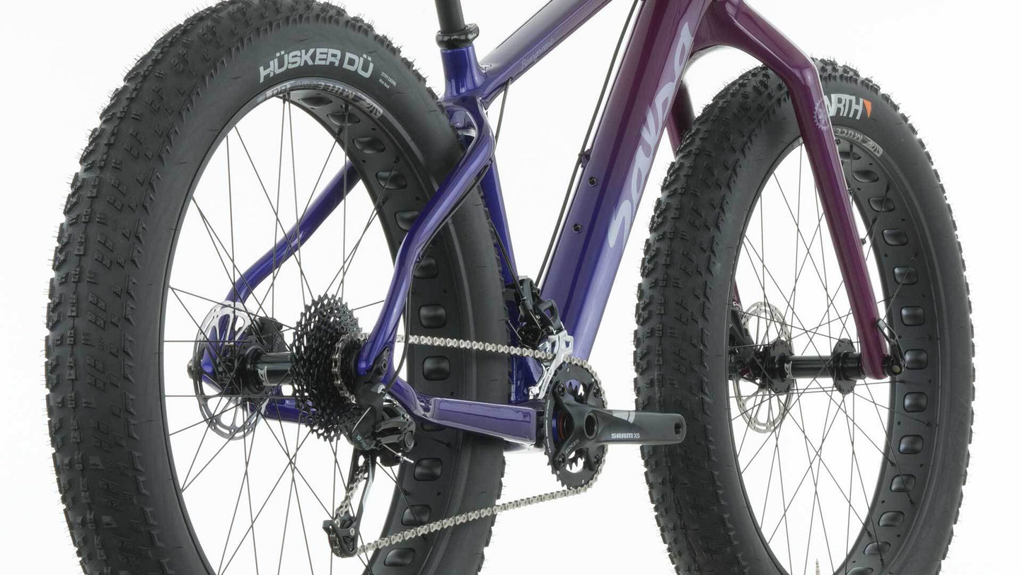 2016 Beargrease Carbon X7