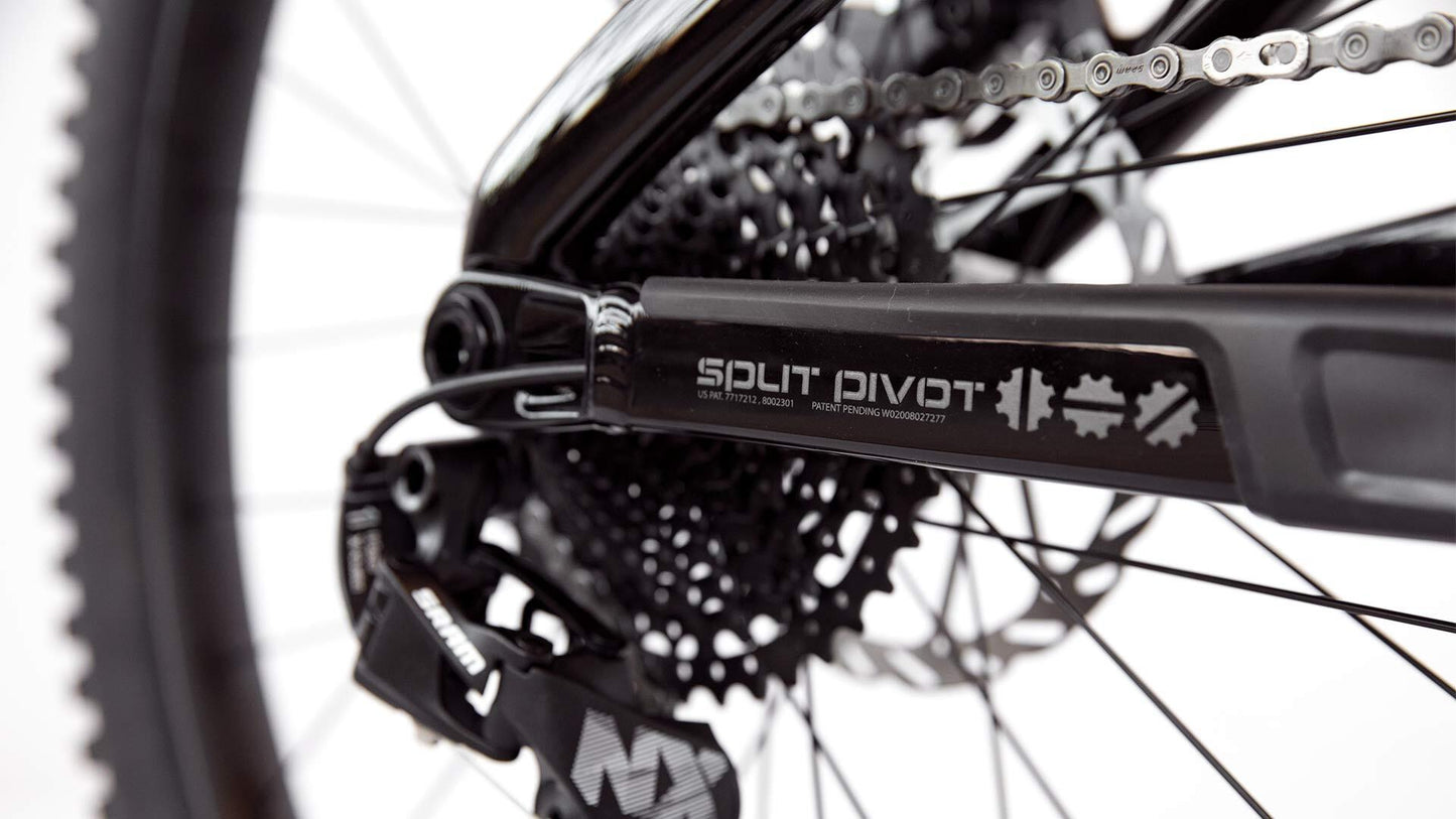 Salsa Redpoint NX1 bike black color rear dropout area focus