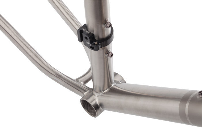 Salsa El Mariachi Ti frame bottom bracket area focus