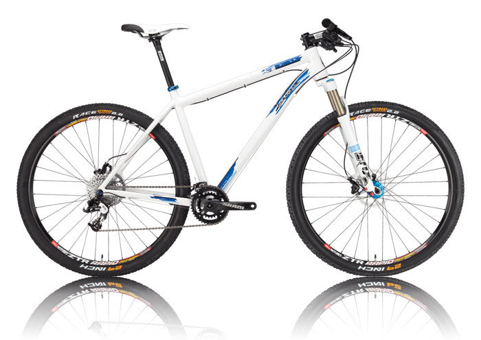 Salsa Mamasita bike white color side view