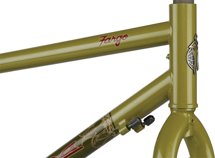 Salsa Fargo frameset headtube area focus