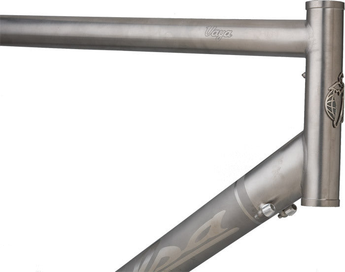 Salsa Vaya Ti frame head tube area focus