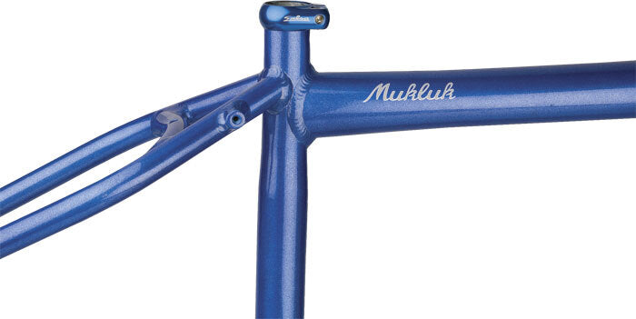 Salsa Mukluk bike blue color top tube and seat tube area focus