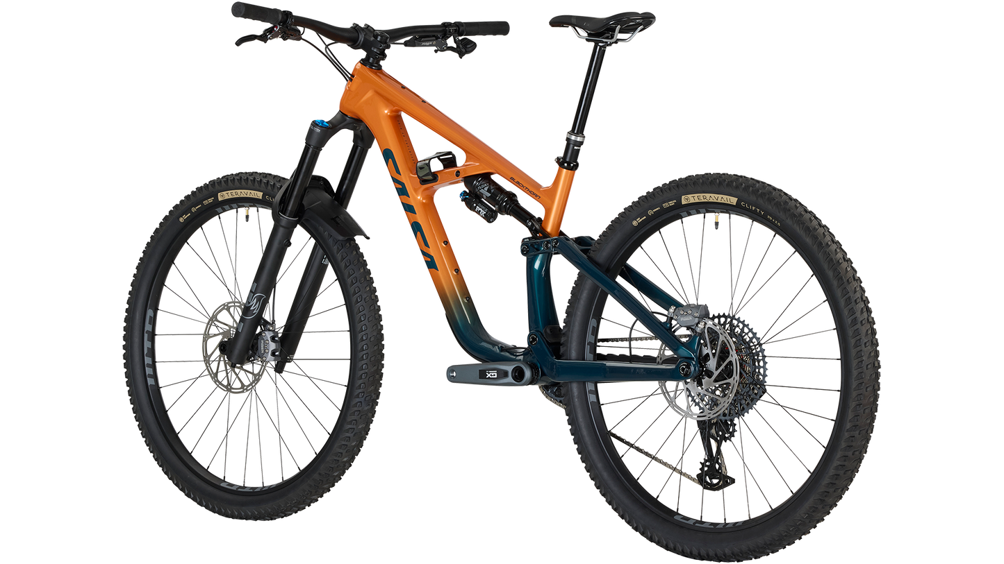 Blackthorn 145 C GX Transmission - Slate/Terracotta, Rear Three Quarter View