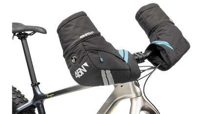 45NRTH Cobrafist Flat Bar Pogies