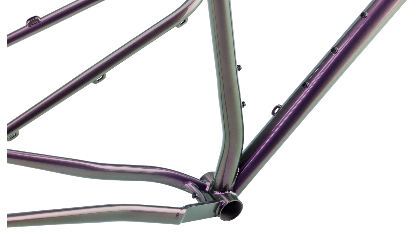 Salsa Fargo 32 Steel Framset - Pearl Orchid - Bottom bracket closeup view