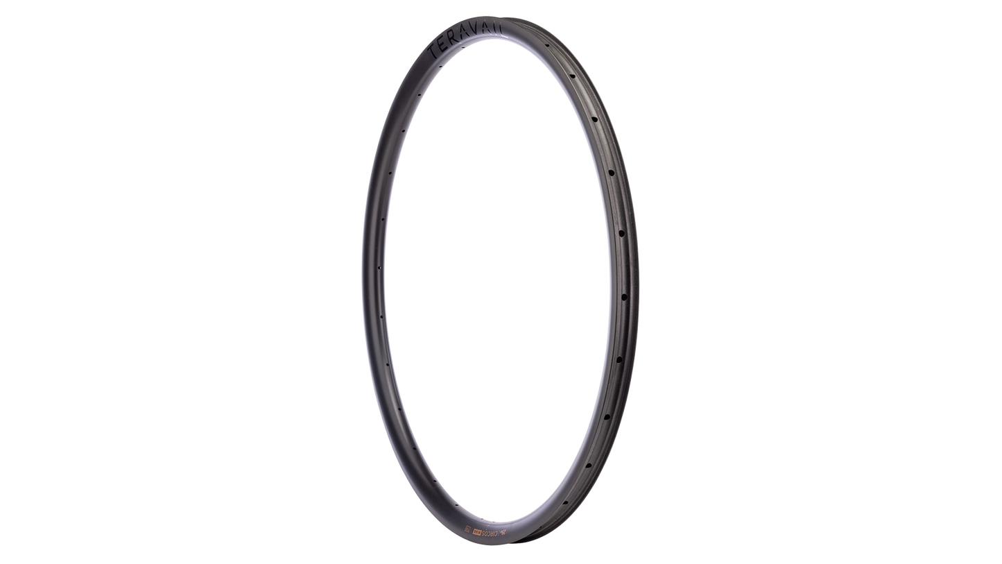 Teravail Circos Wide 32 Rim - three quarter view